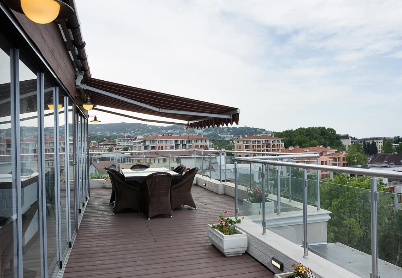 Apartmán Under The Stars - Lux Penthouse With Pool And Terrace By Flat Mаnager Saints Constantine and Helena Exteriér fotografie