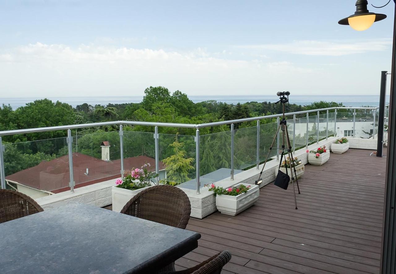 Apartmán Under The Stars - Lux Penthouse With Pool And Terrace By Flat Mаnager Saints Constantine and Helena Exteriér fotografie
