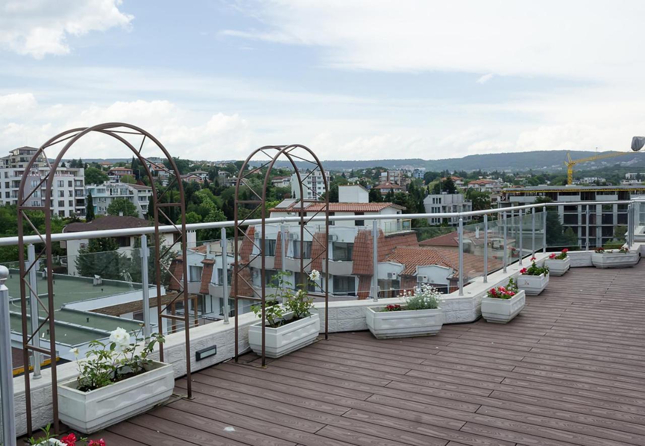 Apartmán Under The Stars - Lux Penthouse With Pool And Terrace By Flat Mаnager Saints Constantine and Helena Exteriér fotografie