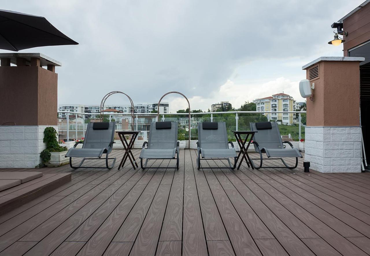Apartmán Under The Stars - Lux Penthouse With Pool And Terrace By Flat Mаnager Saints Constantine and Helena Exteriér fotografie